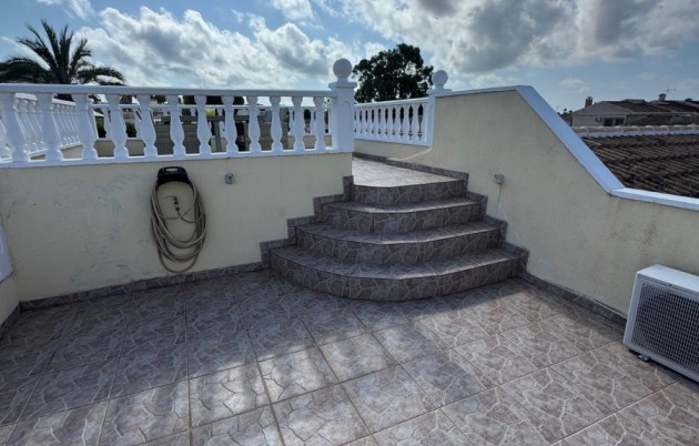 Sale - Villa - Torrevieja - North Torrevieja