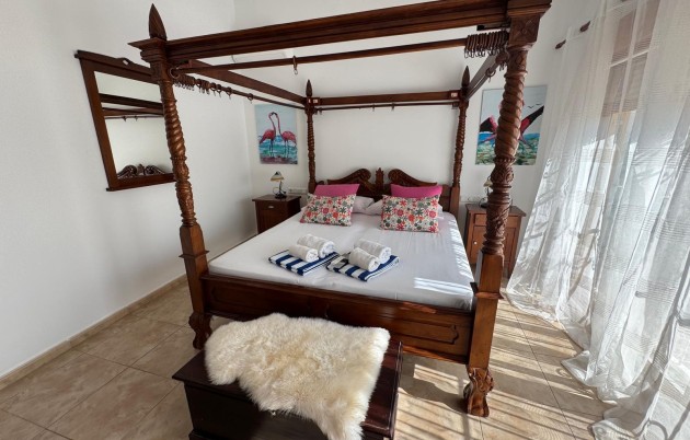 Sale - Villa - Torrevieja - North Torrevieja