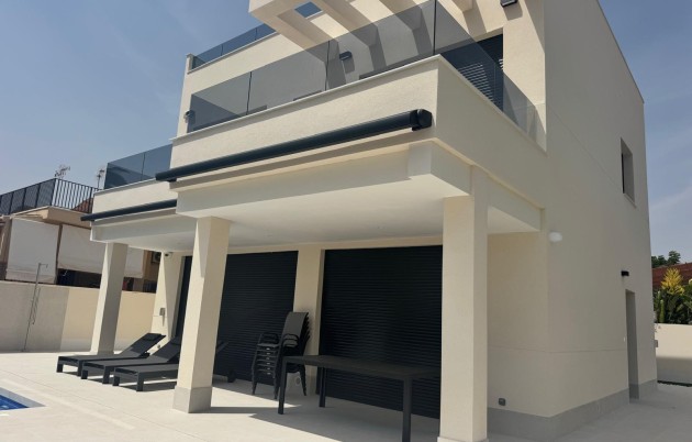 New Build - Detached house - Guardamar del Segura - Urbanization Buenavista