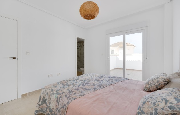 Nueva construcción  - Chalet independiente - San Fulgencio