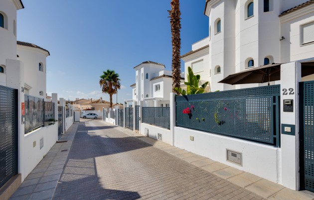 Nueva construcción  - Chalet independiente - San Fulgencio