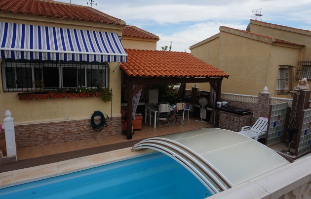 Sale - Detached house - San Fulgencio - Urb. La Marina