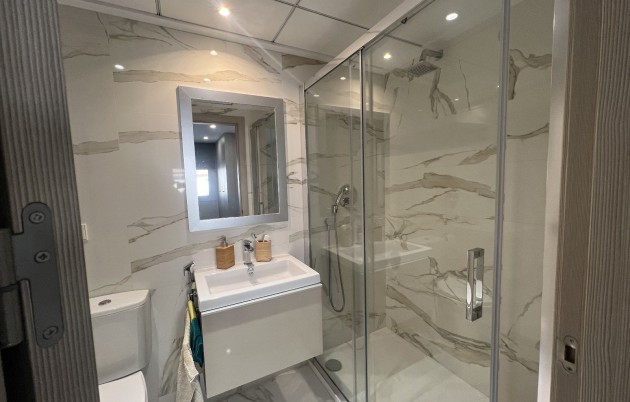 Sale - Apartment - Elche - El Pinet