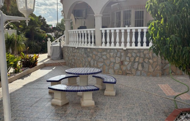 Sale - Detached house - San Fulgencio - Urb. La Marina