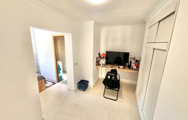 Sale - Detached house - San Fulgencio - Urb. La Marina