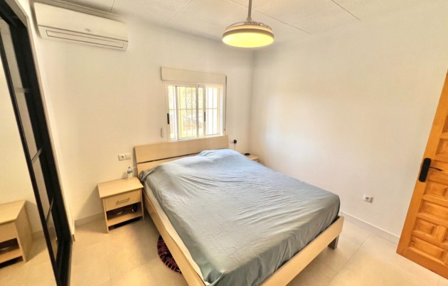 Sale - Detached house - San Fulgencio - Urb. La Marina