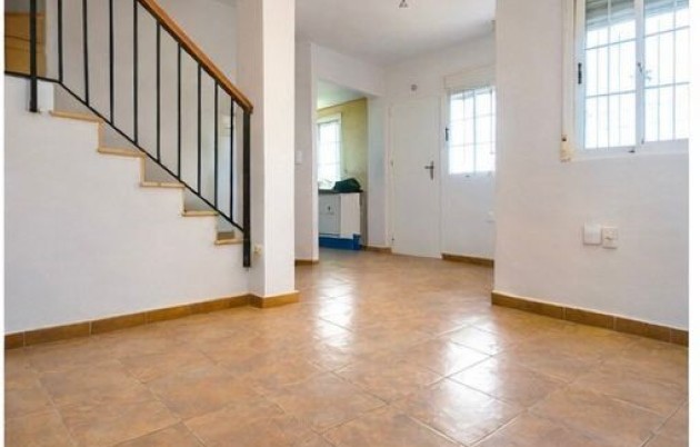 Venta - Casa adosada - Torrevieja - Centro de Torrevieja