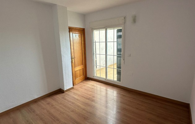 Venta - Casa adosada - Torrevieja - Centro de Torrevieja