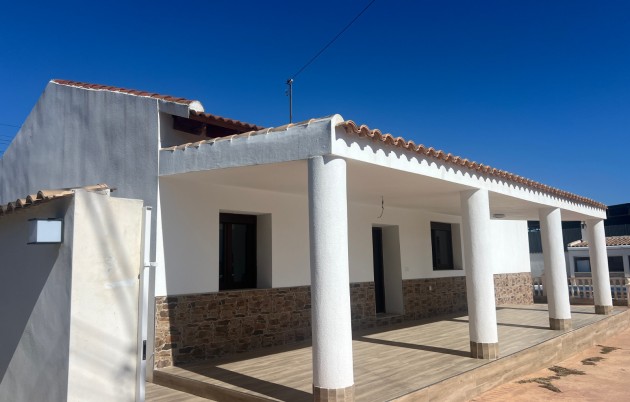 Sale - Detached house - Dolores