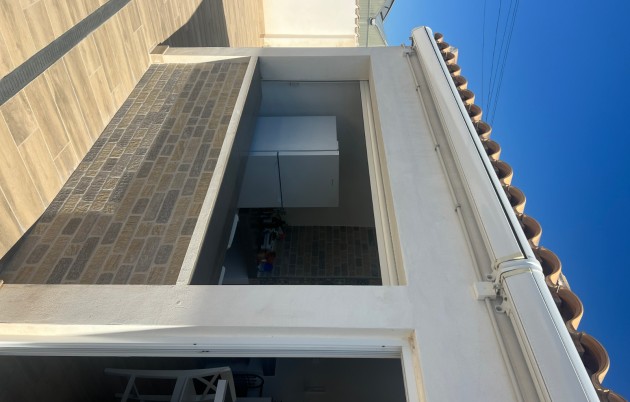 Sale - Detached house - Dolores