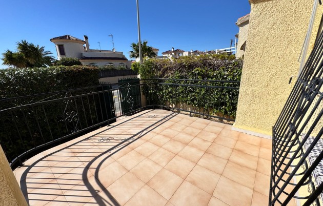 Sale - Einfamilienhaus - San Fulgencio - Urb. La Marina
