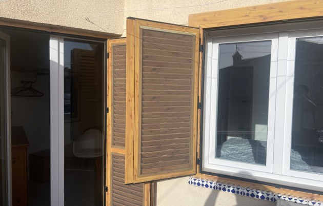 Sale - Terraced house - Guardamar del Segura - Urbanization Buenavista