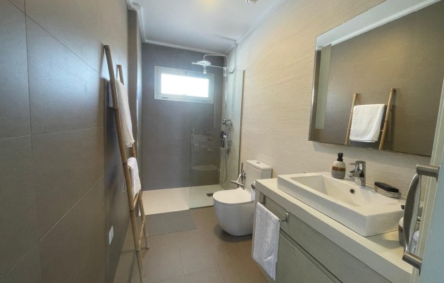 Sale - Detached house - San Fulgencio - Urb. La Marina