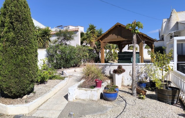 Sale - Detached house - San Fulgencio - Urb. La Marina
