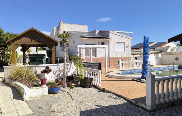 Sale - Detached house - San Fulgencio - Urb. La Marina