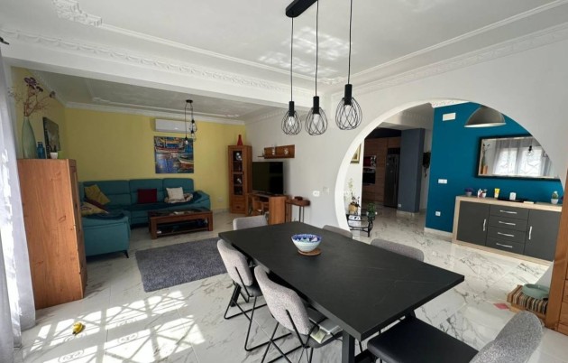 Sale - Detached house - San Fulgencio - La Marina