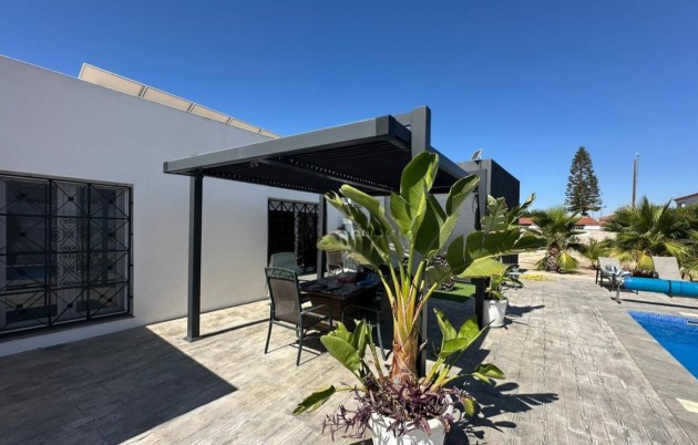 Sale - Detached house - San Fulgencio - La Marina