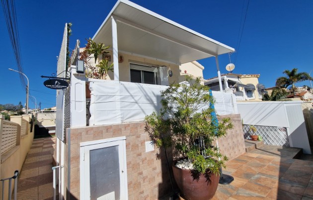 Sale - Detached house - San Fulgencio - Urb. La Marina