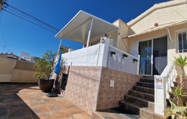 Sale - Detached house - San Fulgencio - Urb. La Marina
