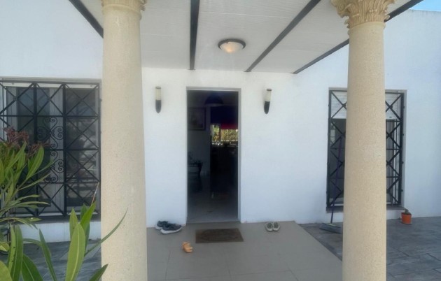 Sale - Detached house - San Fulgencio - La Marina