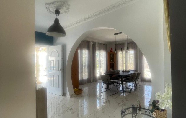 Sale - Detached house - San Fulgencio - La Marina