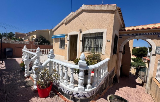 Sale - Detached house - San Fulgencio - Urb. La Marina