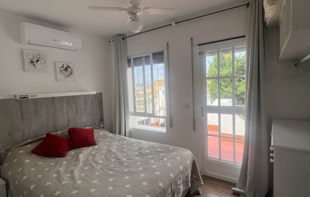 Sale - Terraced house - San Fulgencio - Urb. Oasis