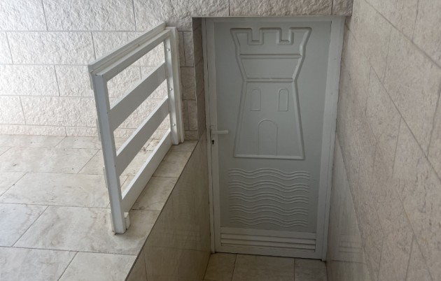 Sale - Detached house - Elche - El Pinet