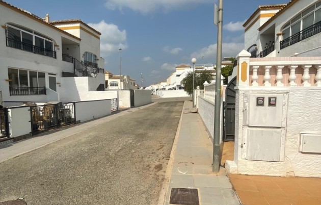 Sale - Apartment - Orihuela - Orihuela Costa