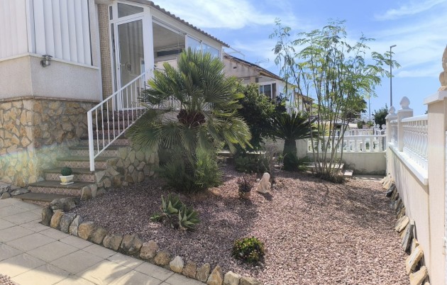 Sale - Detached house - San Fulgencio - Urb. La Marina