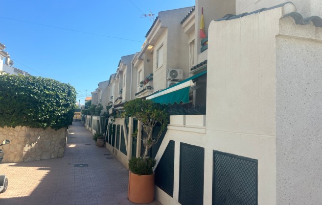 Sale - Terraced house - San Fulgencio - Urb. La Marina