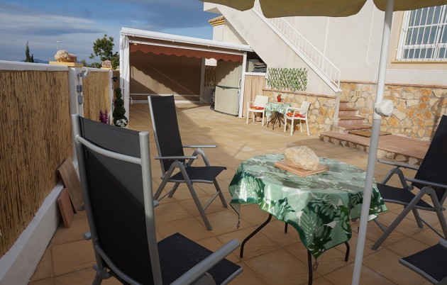 Venta - Chalet independiente - San Fulgencio - Urb. La Marina