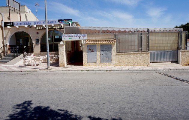 Sale - Commercial - Guardamar del Segura - Urbanization Buenavista