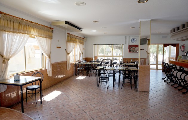 Sale - Commercial - Guardamar del Segura - Urbanization Buenavista