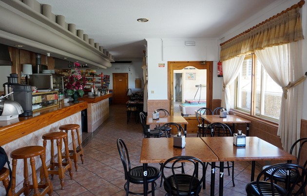 Sale - Commercial - Guardamar del Segura - Urbanization Buenavista